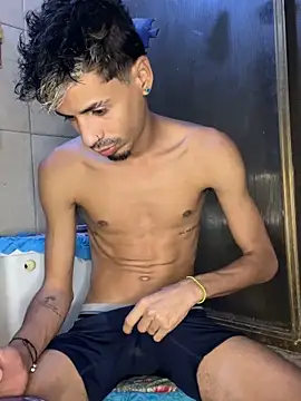 alexx 23cm online show from April 4, 10:49 pm