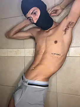 alexx 23cm online show from January 15, 9:18 pm