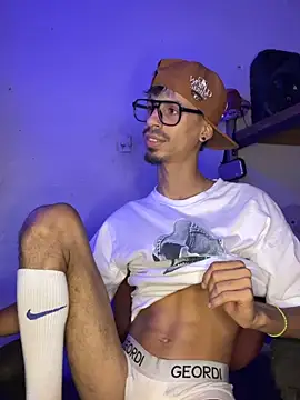 alexx 23cm online show from April 8, 3:35 pm