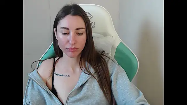 cammila horn online show from January 13, 12:42 pm