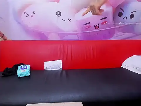 HotCoupleXs online show from January 8, 2:56 pm