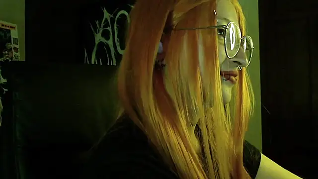 Aoidandelion online show from March 25, 11:47 pm