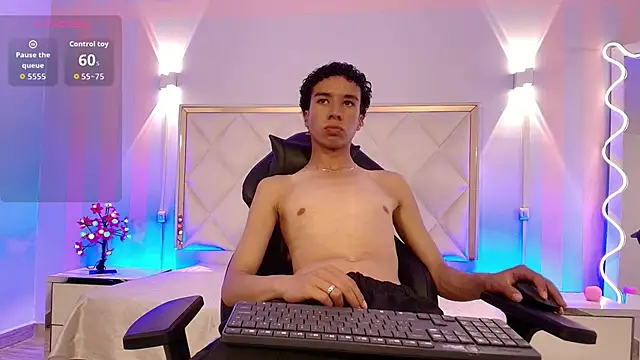 Zayn tay online show from January 8, 7:31 pm