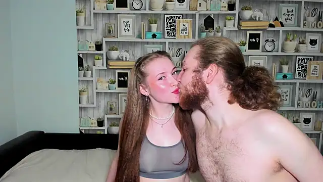 swiity room  online show from April 5, 5:52 pm