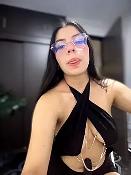 ShyDesireXXX online show from February 23, 9:37 pm