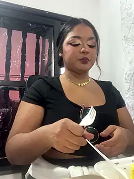 Isabella Belmont online show from January 9, 8:49 pm