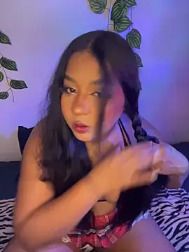 Isabella Belmont online show from March 24, 6:46 am