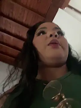 Isabella Belmont online show from February 5, 8:26 pm