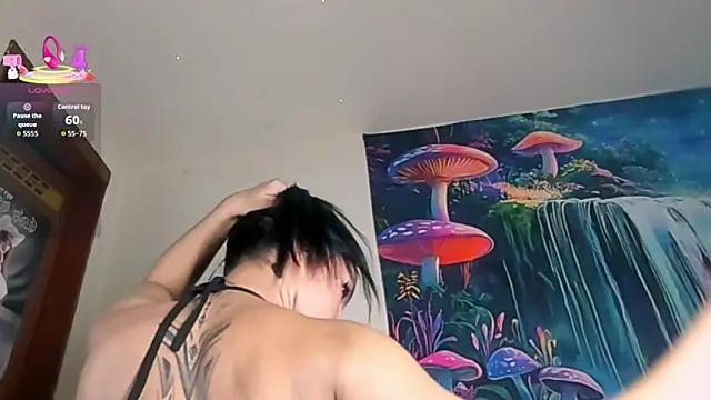 AmyRocket666 online show from January 18, 9:18 pm