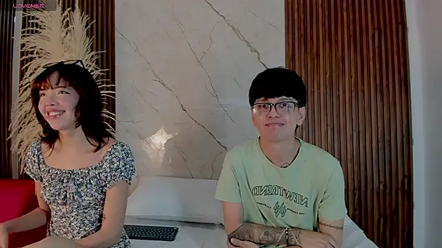 Snapshot of diana_santy chatting on June 16, 6:52 pm diana santy online show from June 16, 6:52 pm