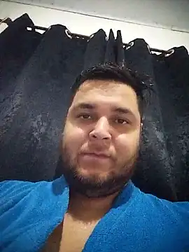 gordinhoCRZ2 online show from January 5, 8:34 pm