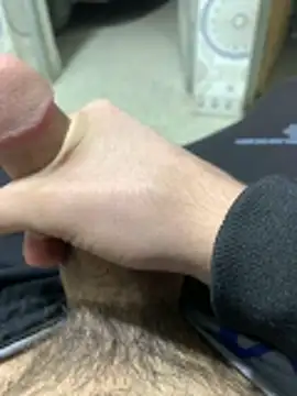 Wassimdz410 online show from April 2, 9:54 pm