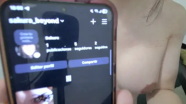 Snapshot of Sakura_trans chatting on May 20, 4:04 pm Sakura trans online show from May 20, 4:04 pm
