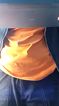 saray reesee online show from February 5, 8:04 pm