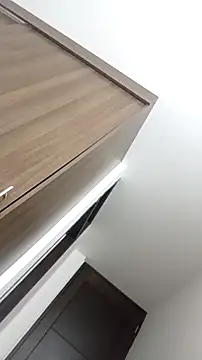 saray reesee online show from February 9, 7:56 pm