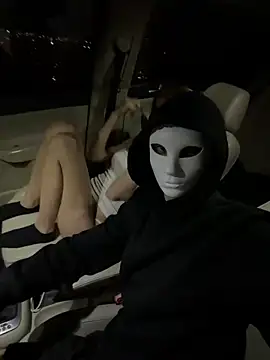 HotKittenx online show from February 17, 8:06 pm