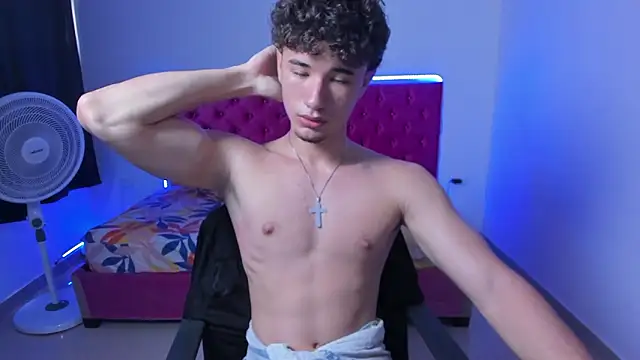 Snapshot of jean_burns chatting on February 8, 4:37 pm jean burns online show from February 8, 4:37 pm