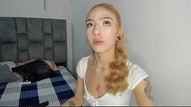 emily pons online show from January 15, 6:44 pm