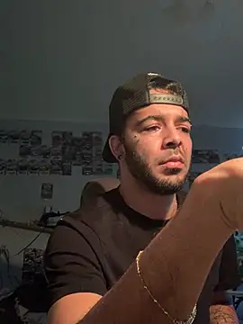 Snapshot of PRBoricua787 chatting on June 17, 2:49 pm PRBoricua787 online show from June 17, 2:49 pm