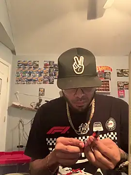 Snapshot of PRBoricua787 chatting on June 15, 4:50 pm PRBoricua787 online show from June 15, 4:50 pm