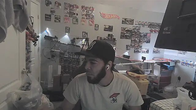 Snapshot of PRBoricua787 chatting on July 26, 4:03 pm PRBoricua787 online show from July 26, 4:03 pm