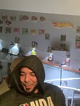 Snapshot of PRBoricua787 chatting on July 10, 3:39 am PRBoricua787 online show from July 10, 3:39 am