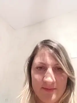 Stephania77727 online show from January 9, 5:53 pm