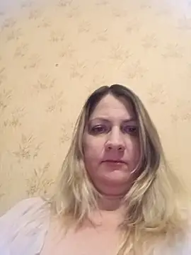 Stephania77727 online show from January 11, 8:16 pm