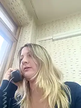 Stephania77727 online show from January 6, 12:20 pm