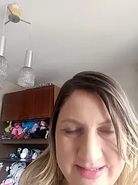 Stephania77727 online show from January 17, 10:19 am