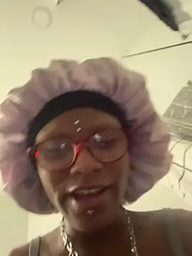 xouniq online show from January 14, 8:51 am