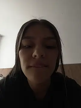 TaylorrHill online show from May 1, 8:03 pm