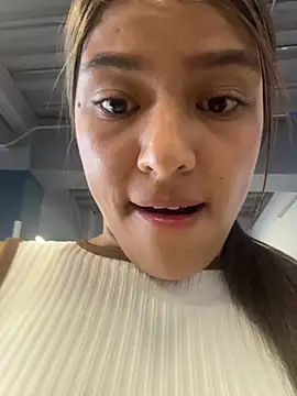 TaylorrHill online show from January 9, 5:31 pm