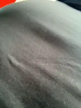 TaylorrHill online show from March 25, 7:35 pm