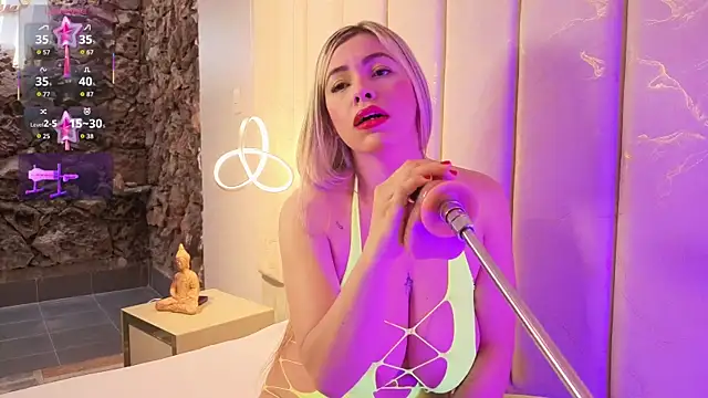 JulieDeep online show from May 15, 3:10 pm