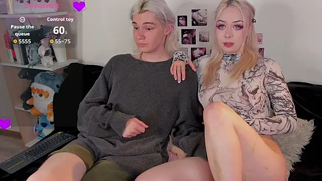 SweetheartsFriends online show from May 31, 4:07 am