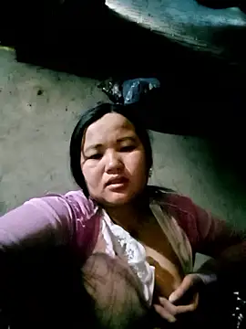 Snapshot of valerle chatting on January 10, 3:35 am valerle online show from January 10, 3:35 am