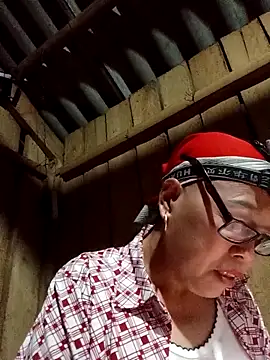 Agnes-baby online show from April 2, 1:51 pm