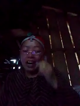 Agnes-baby online show from April 8, 11:12 am