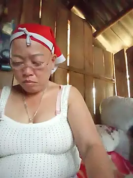Snapshot of Agnes-baby chatting on July 18, 10:13 am Agnes-baby online show from July 18, 10:13 am