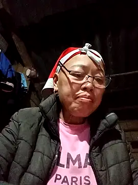 Agnes-baby online show from February 1, 11:30 am