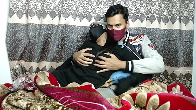 StarryWhispers online show from January 7, 7:30 pm