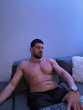 Angelo 33 online show from February 1, 3:21 pm