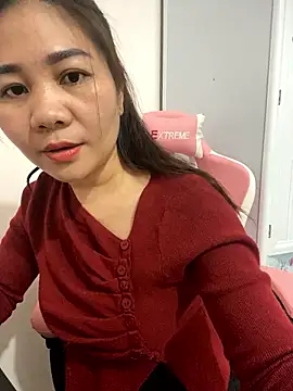 Avelyn-n online show from January 18, 9:13 am