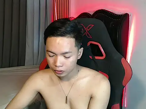 asian maxx online show from January 10, 1:01 am