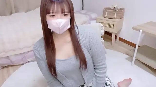 AIKA oO online show from February 18, 5:27 am