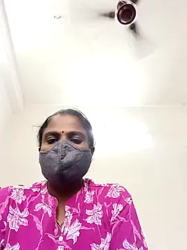 Snapshot of Tamil_Maha69 chatting on February 14, 6:46 am Tamil Maha69 online show from February 14, 6:46 am