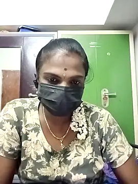 Snapshot of Tamil_Maha69 chatting on February 23, 5:13 pm Tamil Maha69 online show from February 23, 5:13 pm