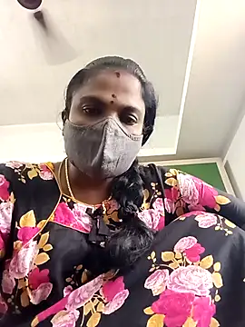 Snapshot of Tamil_Maha69 chatting on February 12, 9:53 am Tamil Maha69 online show from February 12, 9:53 am