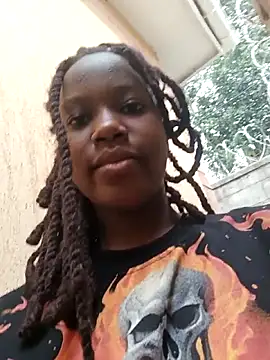 Bootyful me online show from February 6, 7:48 am